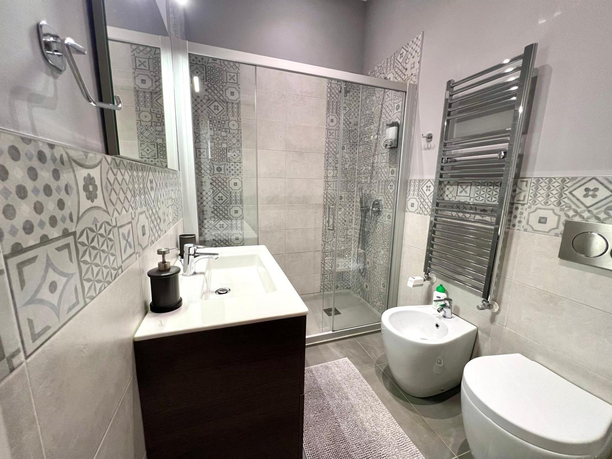 Italy Vacation Rental Trieste Room photo