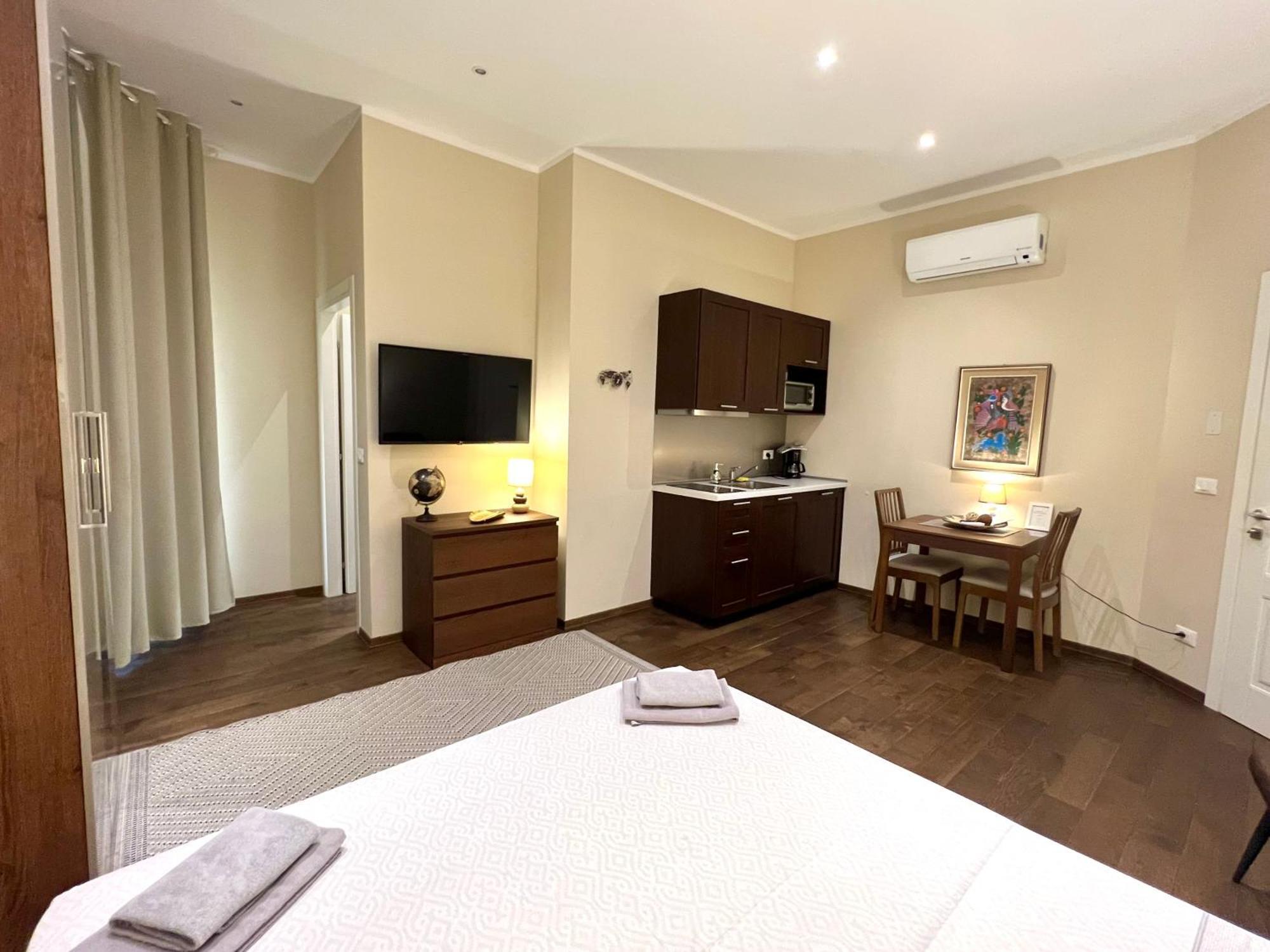 Italy Vacation Rental Trieste Room photo